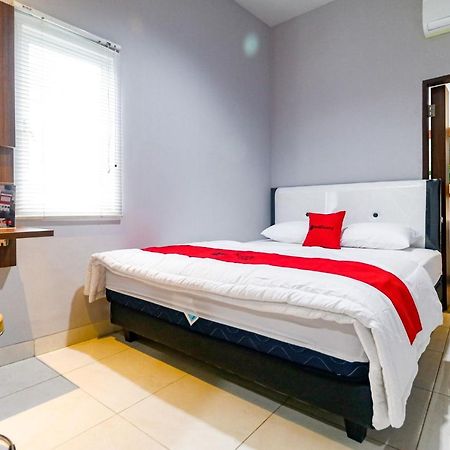Reddoorz Near Kebon Jeruk Jakarta Exteriér fotografie